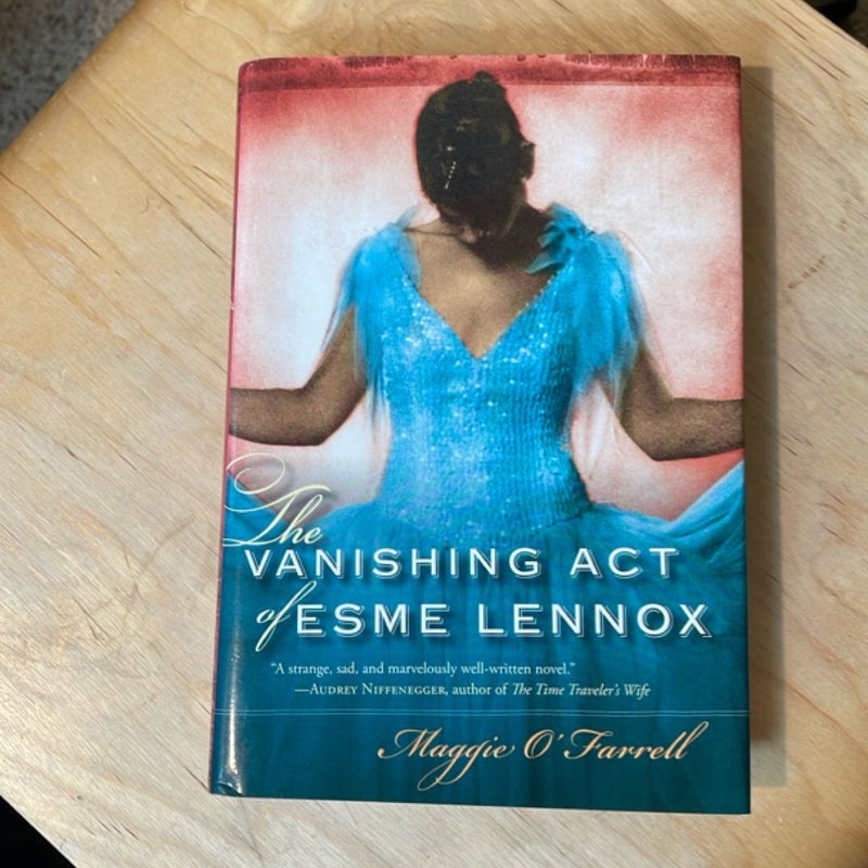 The Vanishing Act of Esme Lennox