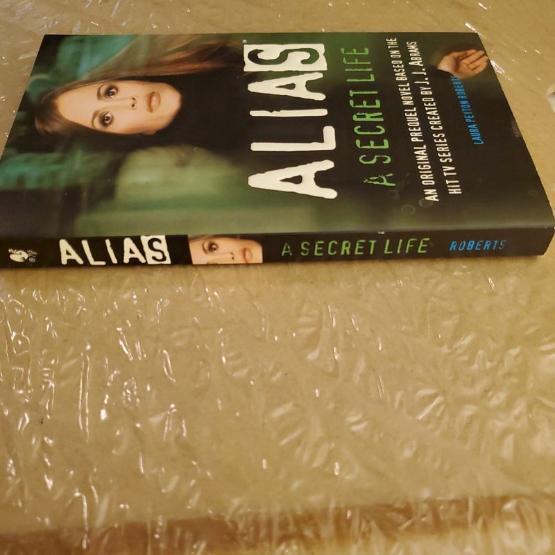 Alias : A Secret Life