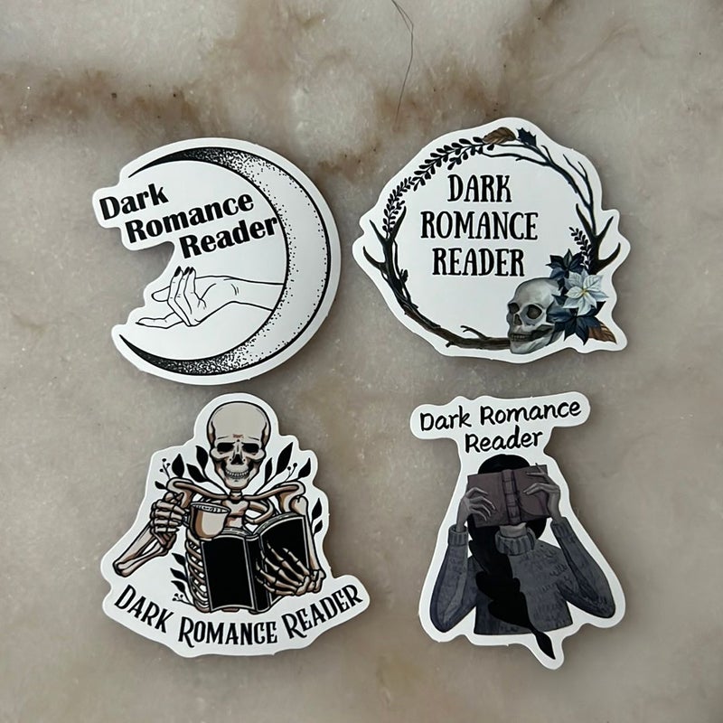 Dark romance reader 