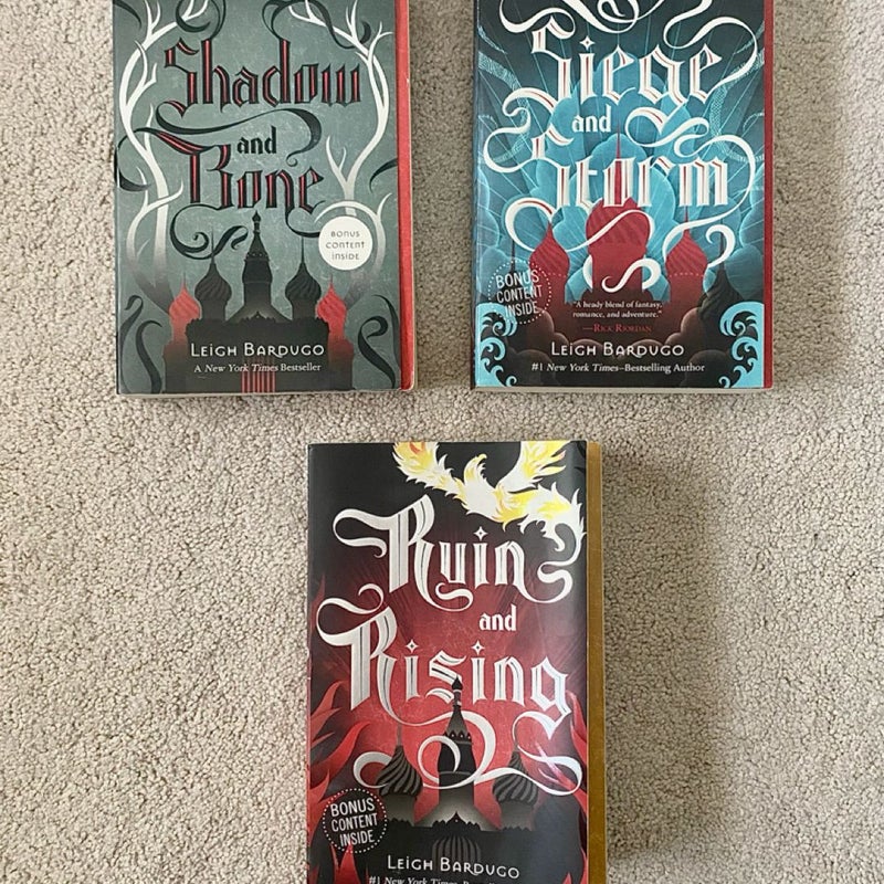 Shadow and Bone trilogy - OOP paperbacks