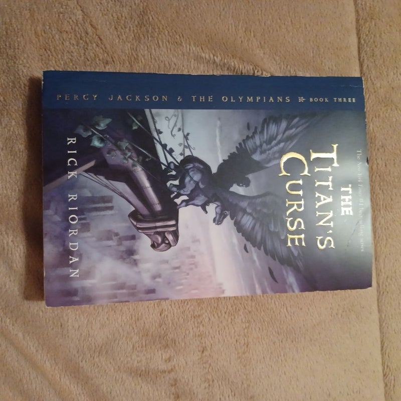 Percy Jackson and the Olympians, Book Three the Titan's Curse (Percy Jackson and the Olympians, Book Three)