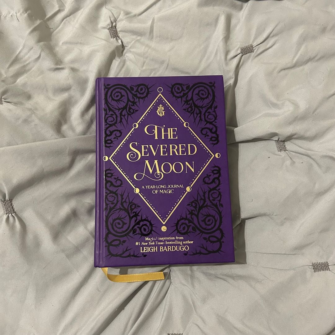 The Severed Moon by Leigh Bardugo, Hardcover | Pangobooks