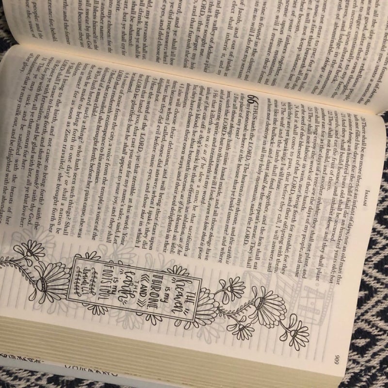 Praise: A Creative Journaling Bible