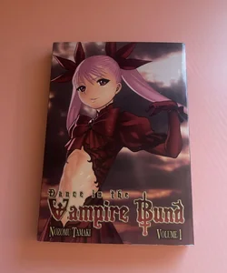 Dance in The Vampire Bund Volume 1