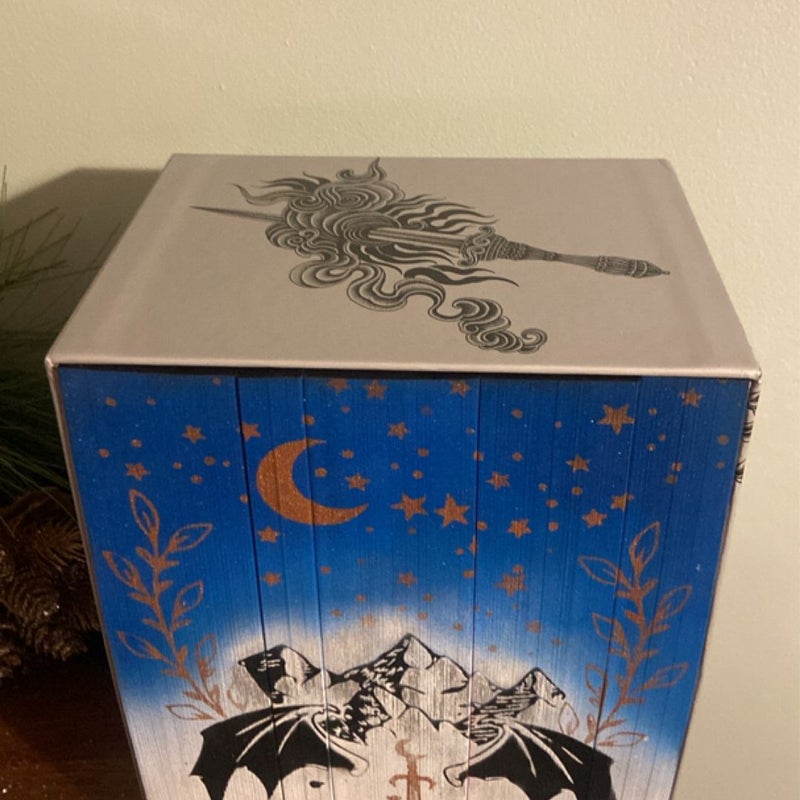 A Court of Thorns and Roses Box Set