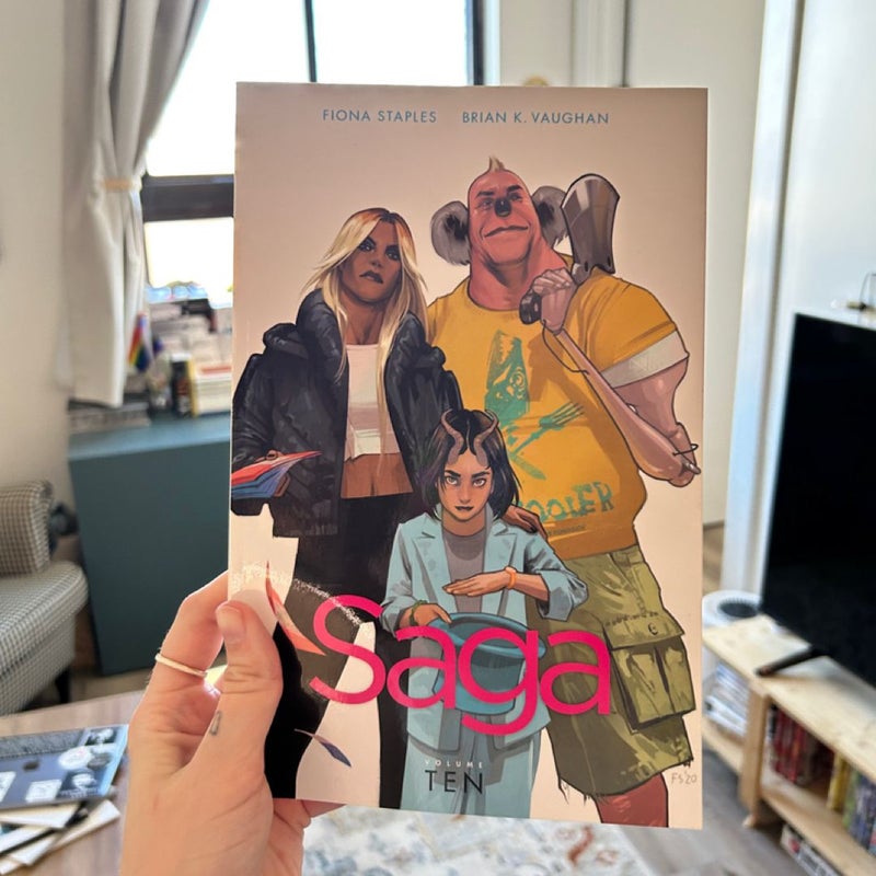 Saga, Volume 10