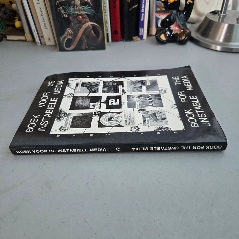 Boek Voor De Instabiele Media / Book For The Unstable Media - Stichting V2