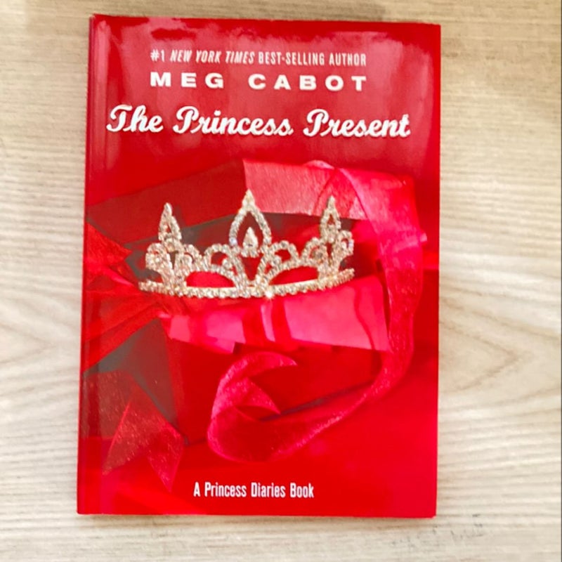 Princess Diaries, Volume 6 and a Half: the Princess Present