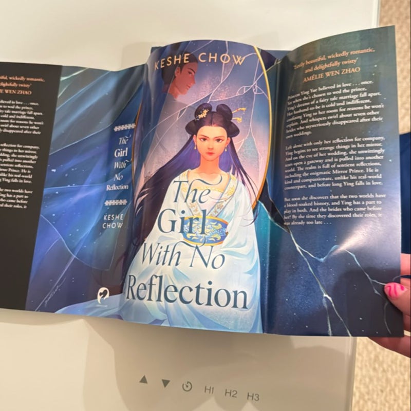 The Girl with No Reflection