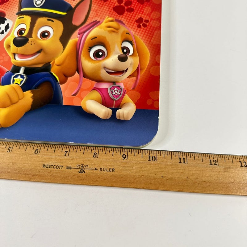 Paw Patrol Lift a Flap Look and Find, Tabs