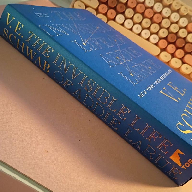 The Invisible Life of Addie Larue, Special Edition
