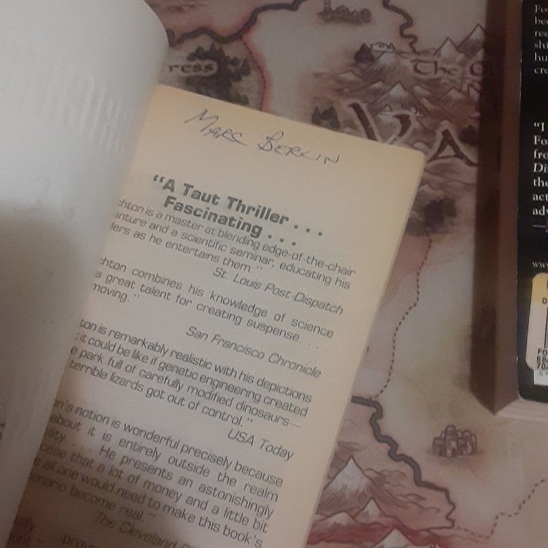Jurassic Park,  Dinotopia Lost 