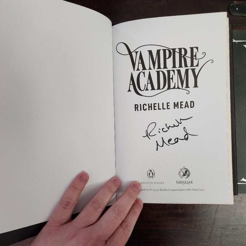 Fairyloot Vampire Academy (Books 1-3, Book 1 SIGNED)