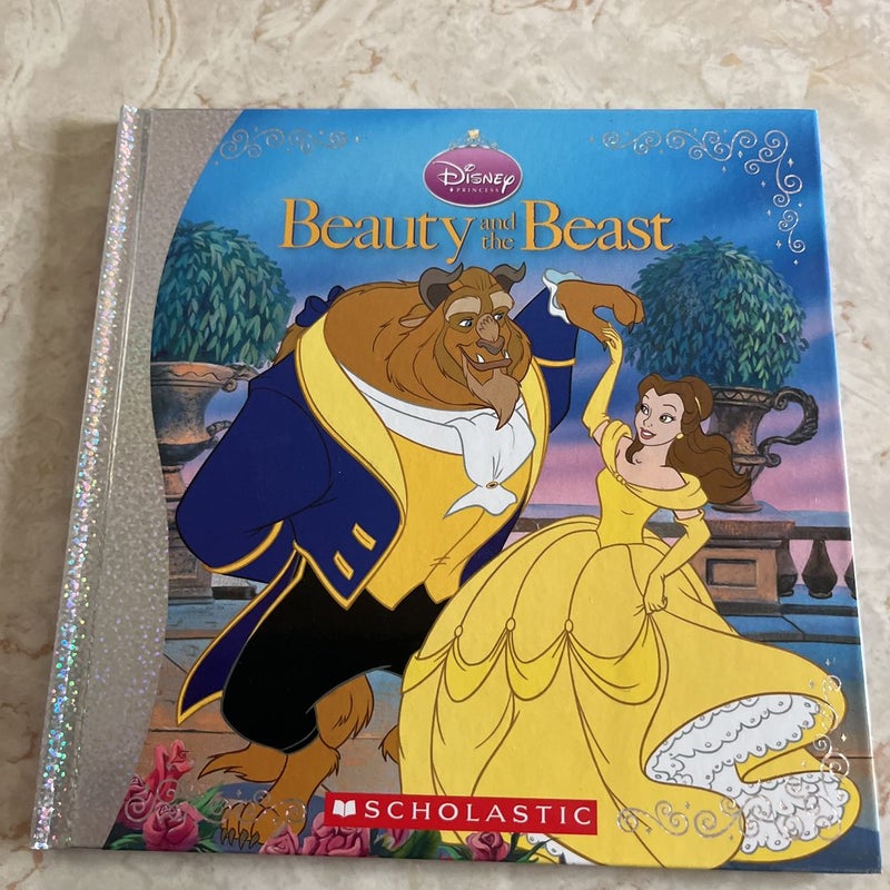 Disney Princess bundle of 2 books 