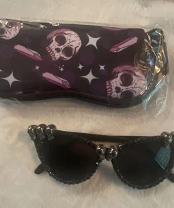 Horror skull sunglasses and zipper case NEW 