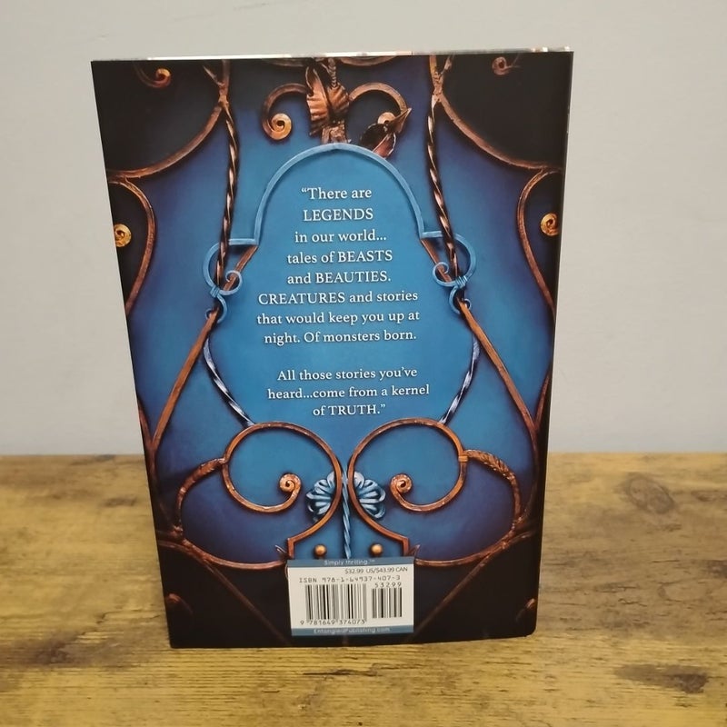 The Wren in the Holly Library (Deluxe Limited Edition)