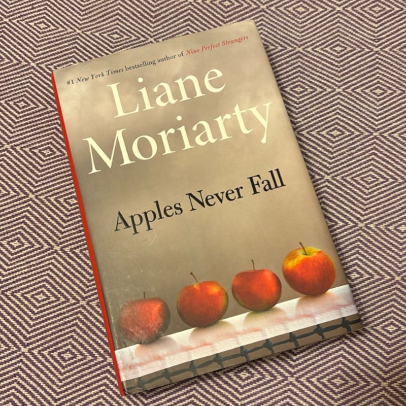 Apples Never Fall