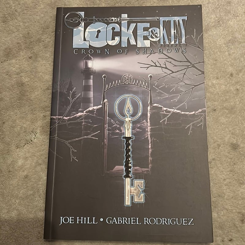 Locke and Key, Vol. 3: Crown of Shadows