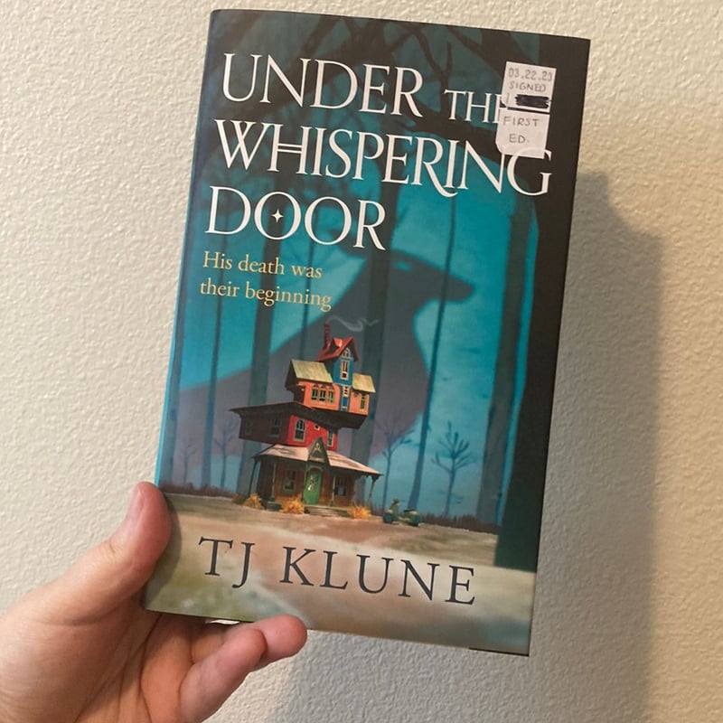 Under the Whispering Door by TJ Klune , Hardcover Pangobooks