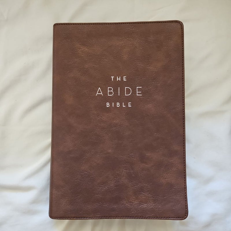 NKJV Abide Bible Red Letter Edition [Brown]