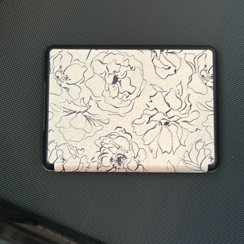 Page the shop flower kindle case 