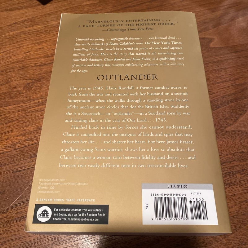 Outlander (Starz Tie-In Edition)