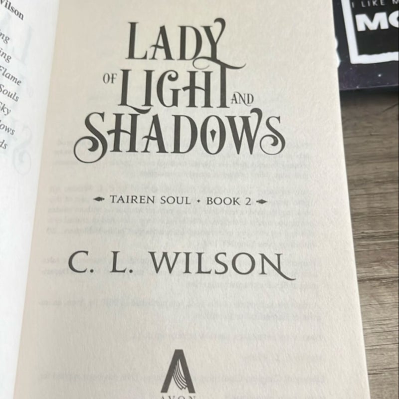 Lady of Light and Shadows( Book 2 )