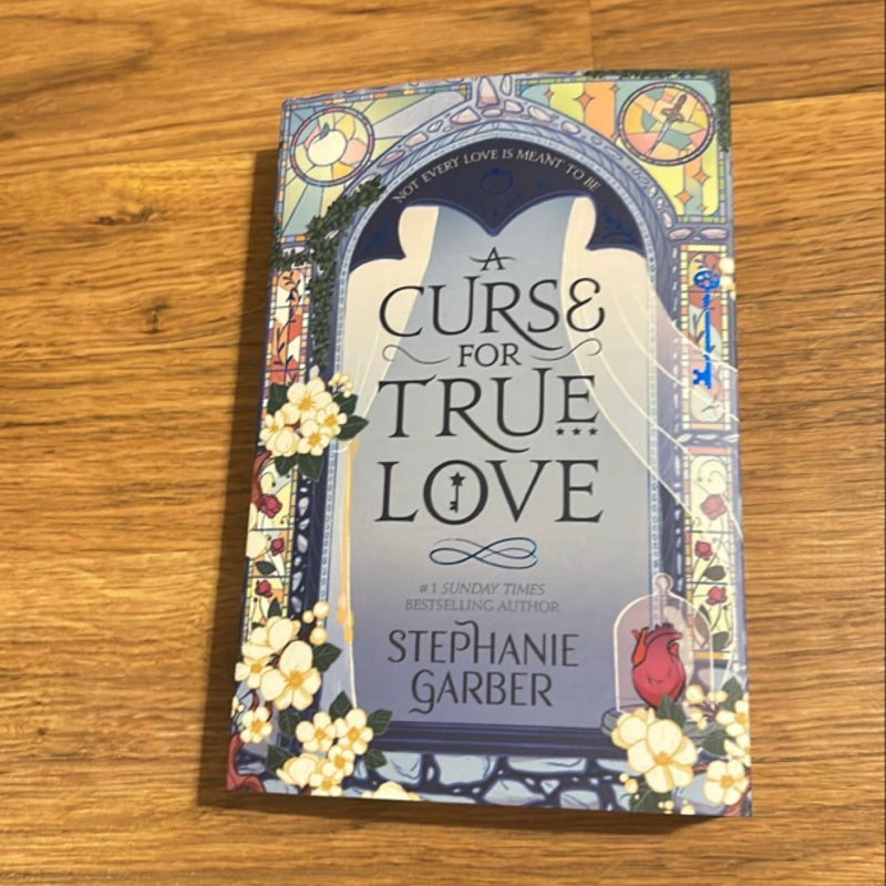 A Curse For True Love (Waterstones Exclusive)