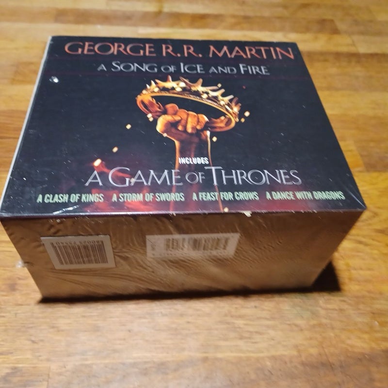 George R. R. Martin's a Game of Thrones 5-Book Boxed Set (Song of Ice and Fire Series)