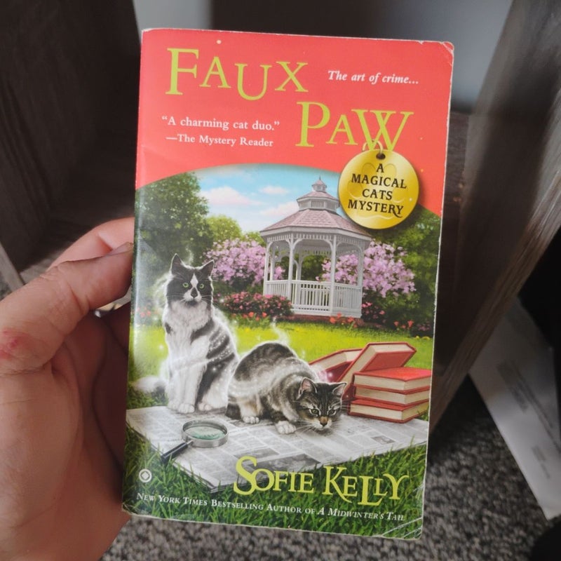 Faux Paw