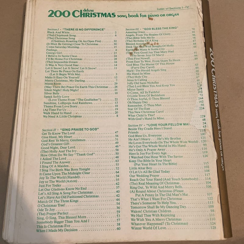 Deluxe 200 Christmas Song Book