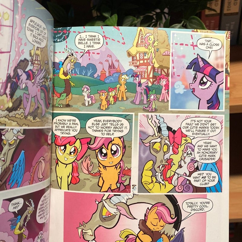 My little pony adventures in friendship comic