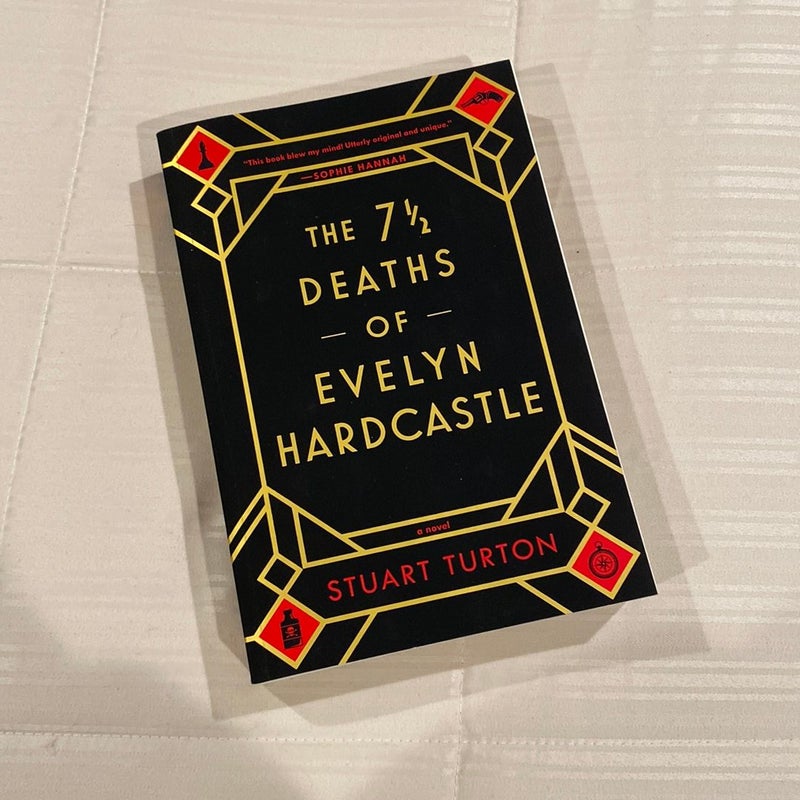 The 7½ Deaths of Evelyn Hardcastle