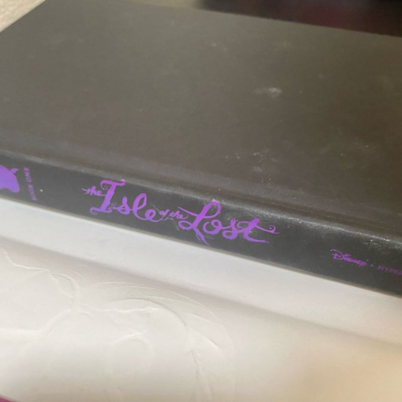 Descendants books 1-4 hardcover 