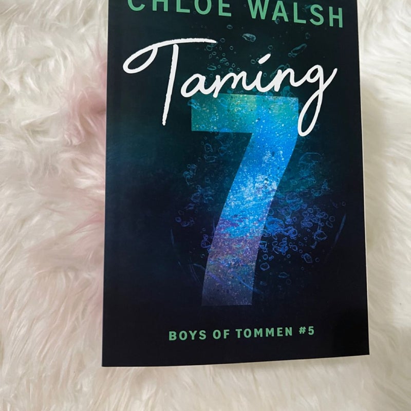 Boys of Tommen (Binding 13) series 1-5 Chloe Walsh ombre spines