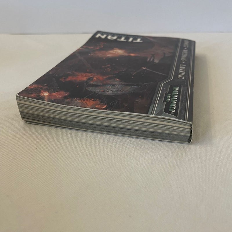 Titan God-Machine Graphic Novel  Warhammer 40,000