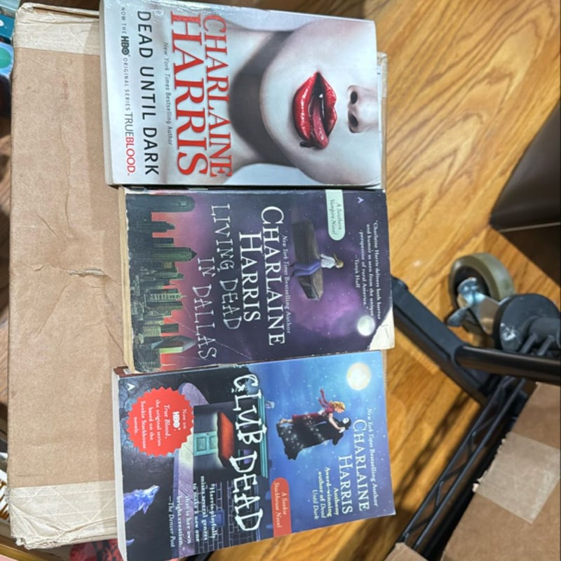 Sookie Stackhouse lot #1-3