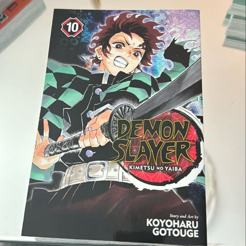 Demon Slayer: Kimetsu No Yaiba, Vol. 10