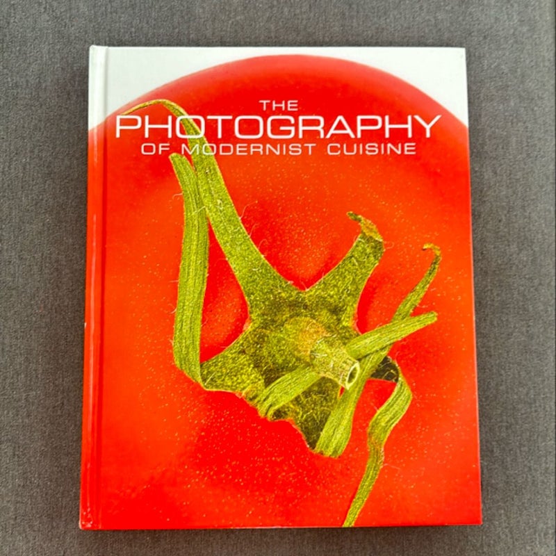 The Photography of Modernist Cuisine