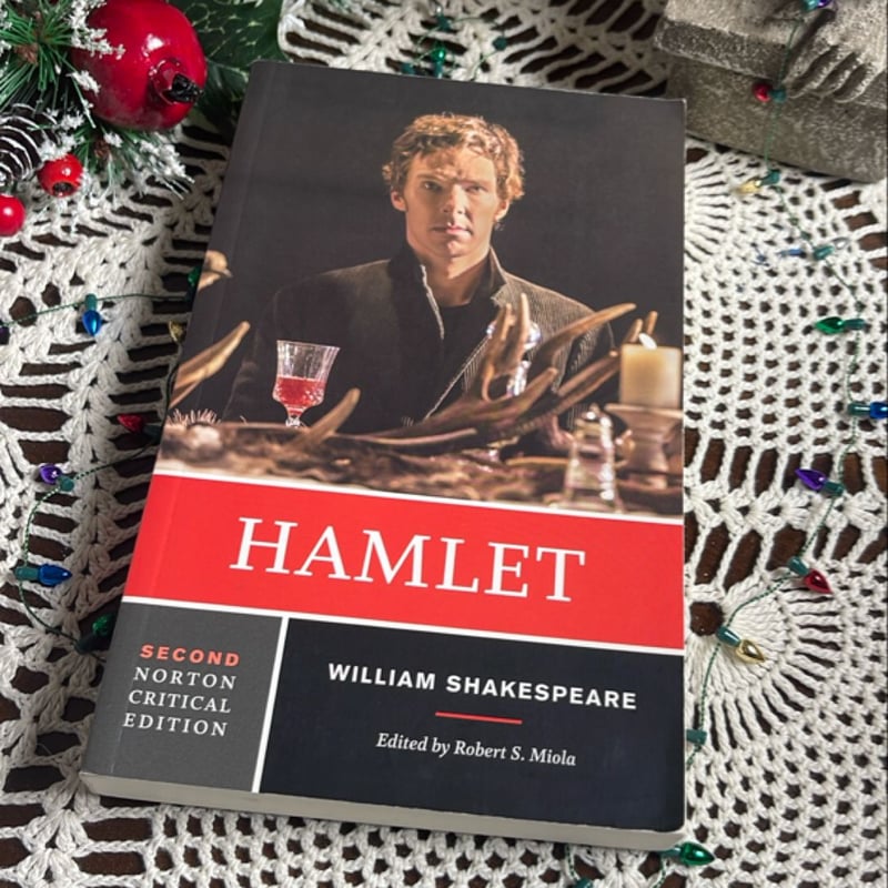 Hamlet, 2nd Norton Critical Edition by William Shakespeare, Paperback ...
