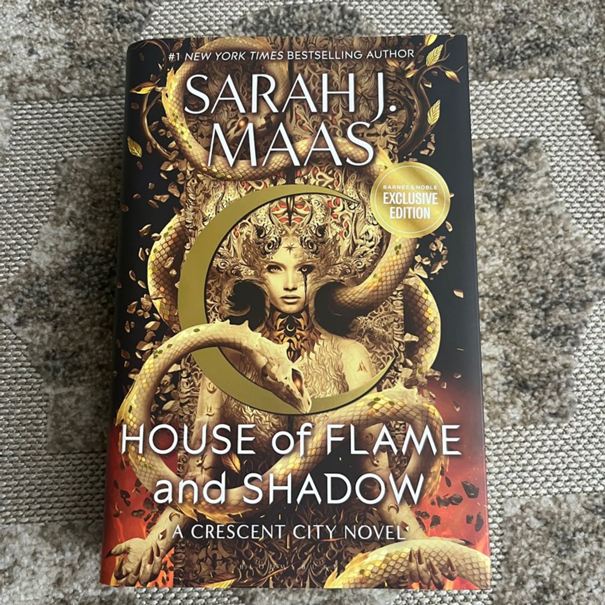 House of Flame and Shadow by Sarah J. Maas , Hardcover | Pangobooks