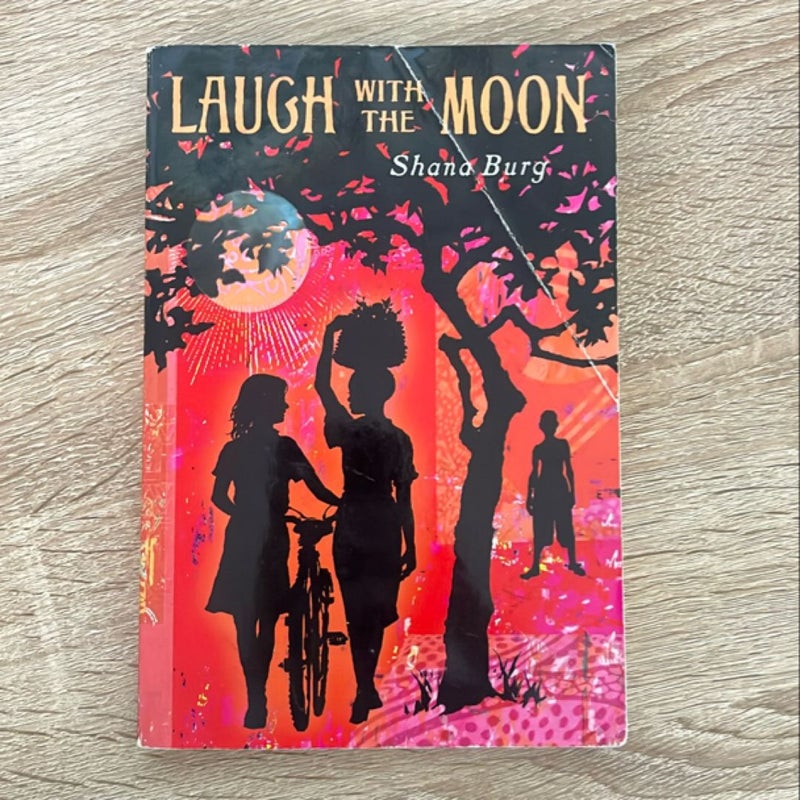 Laugh with the Moon