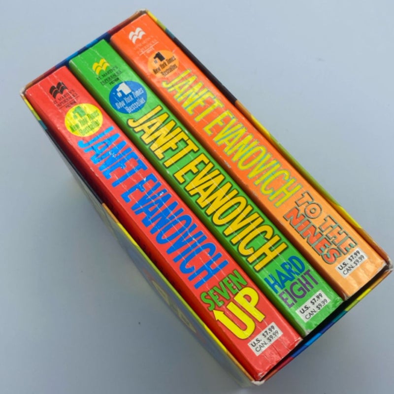 Stephanie Plum Novels Boxed Set 3 (7, 8, 9) 