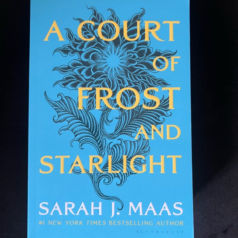 A Court of Thorns and Roses