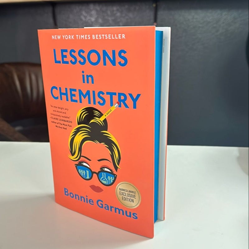 Lessons in Chemistry (blue edges)