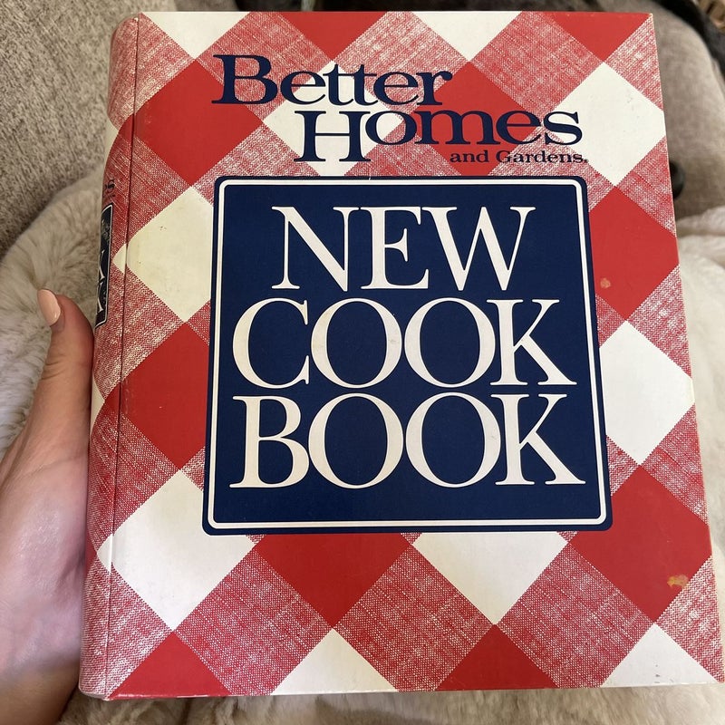 Better Homes and Gardens New Cook Book