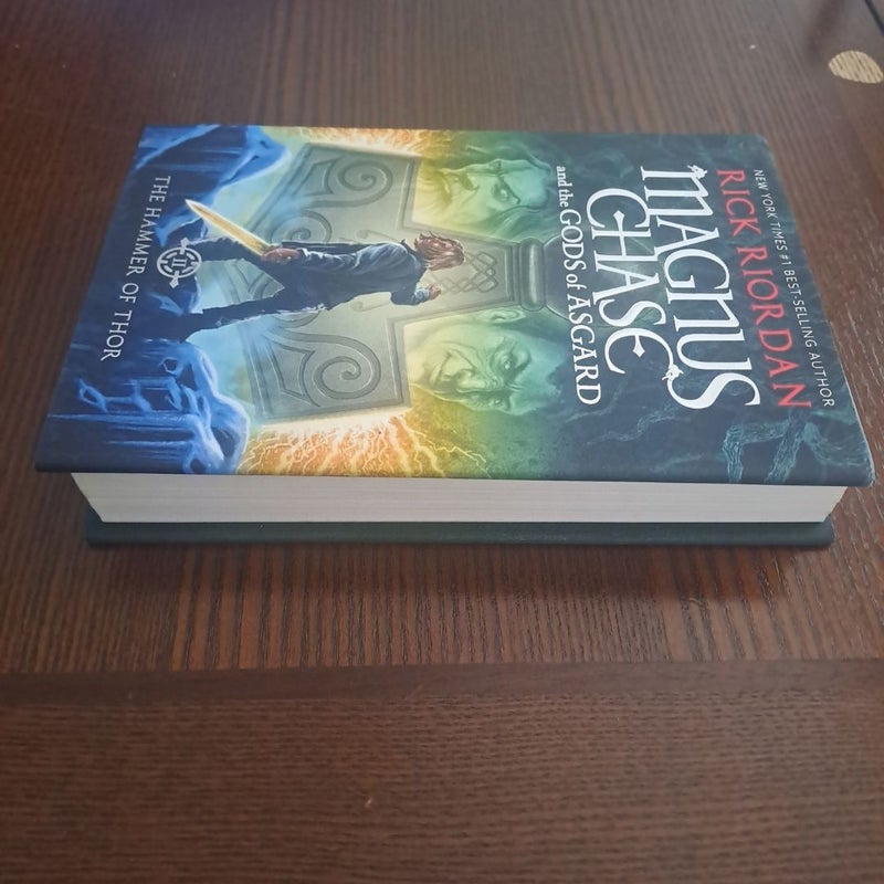 Magnus Chase and the Gods of Asgard, Book 2 the Hammer of Thor (Magnus Chase and the Gods of Asgard, Book 2)