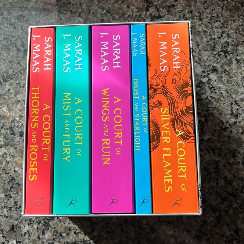 A Court of Thorns and Roses Paperback Box Set (5 Books) - by Sarah J Maas