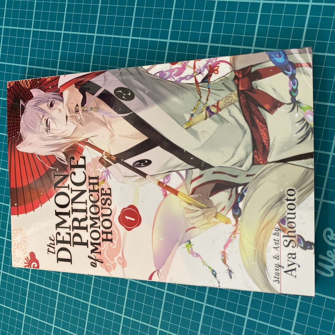 The Demon Prince of Momochi House, Vol. 1