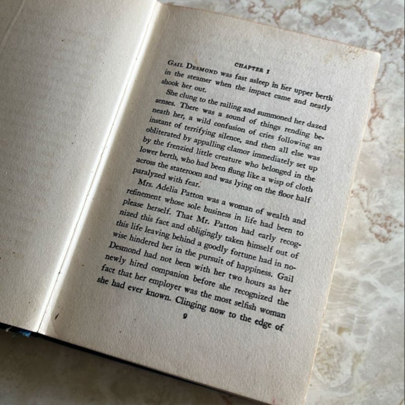 Bundle of 2 books